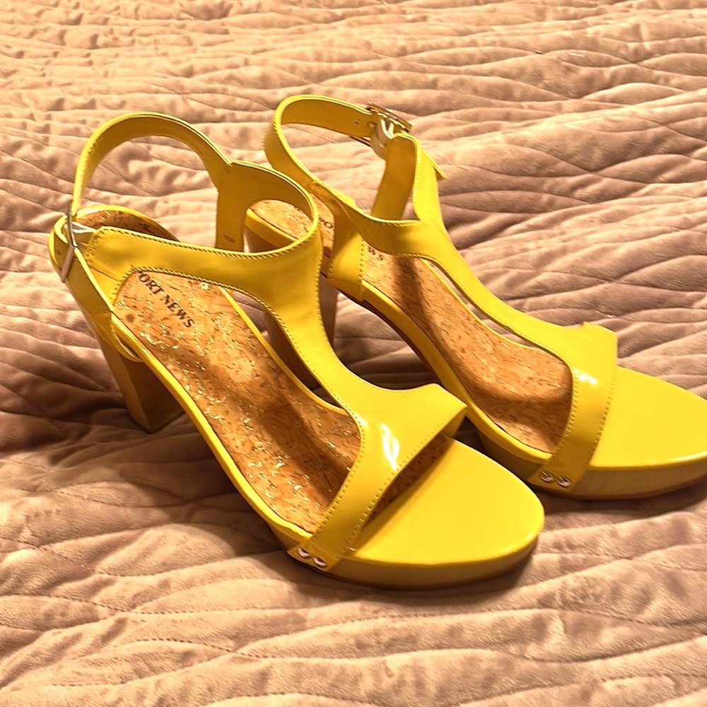 NWOT - yellow sandals